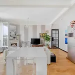 Guestready - Stylish Living Near The Eiffel Tower